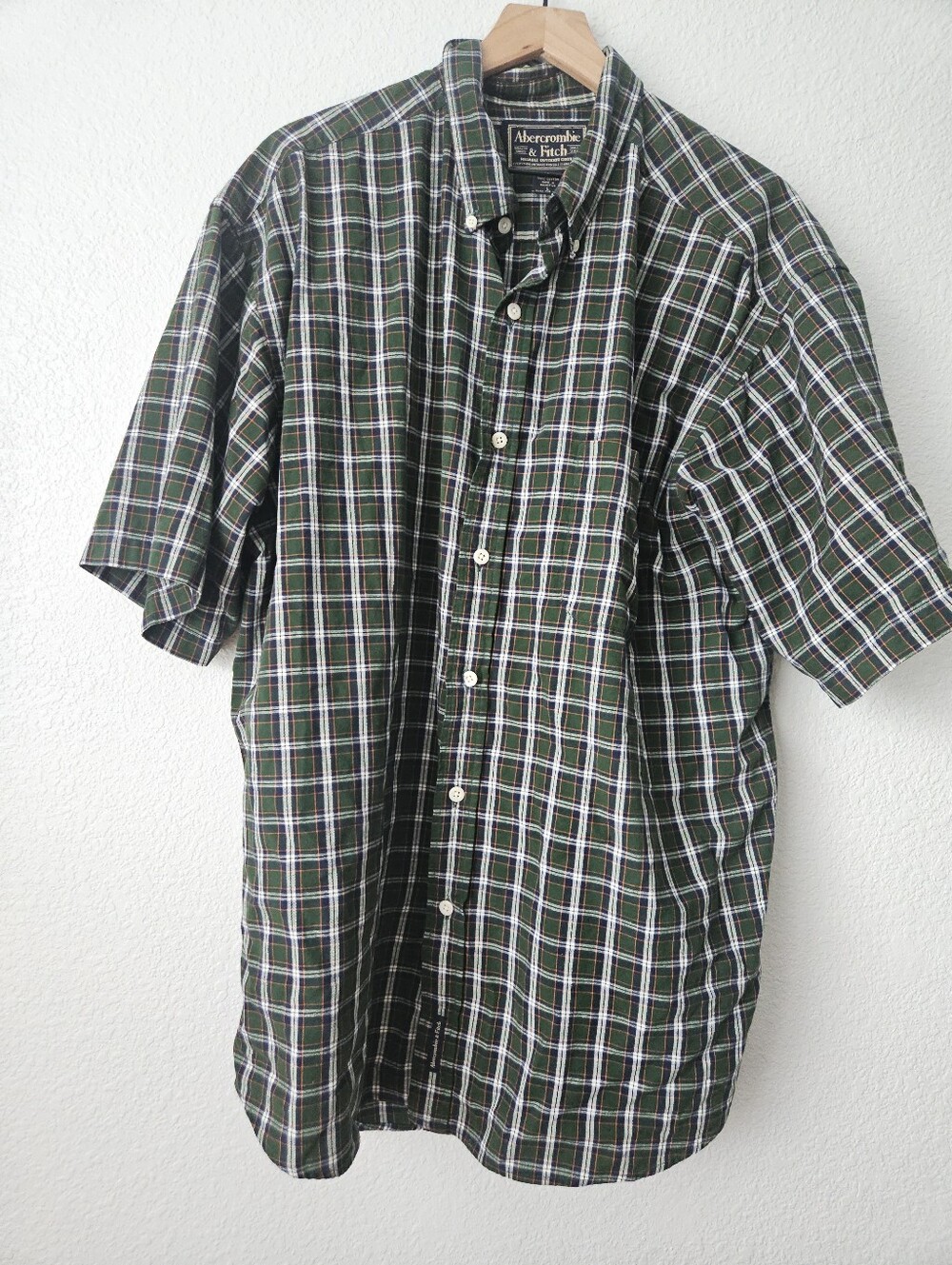 Abercrombie & Fitch green plaid casual button up large 100% cotton